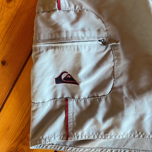 Men's Quiksoilver Board Shorts Trunks With Mesh Liner ~ Size Large ~ Zip Pocket - Picture 4 of 6